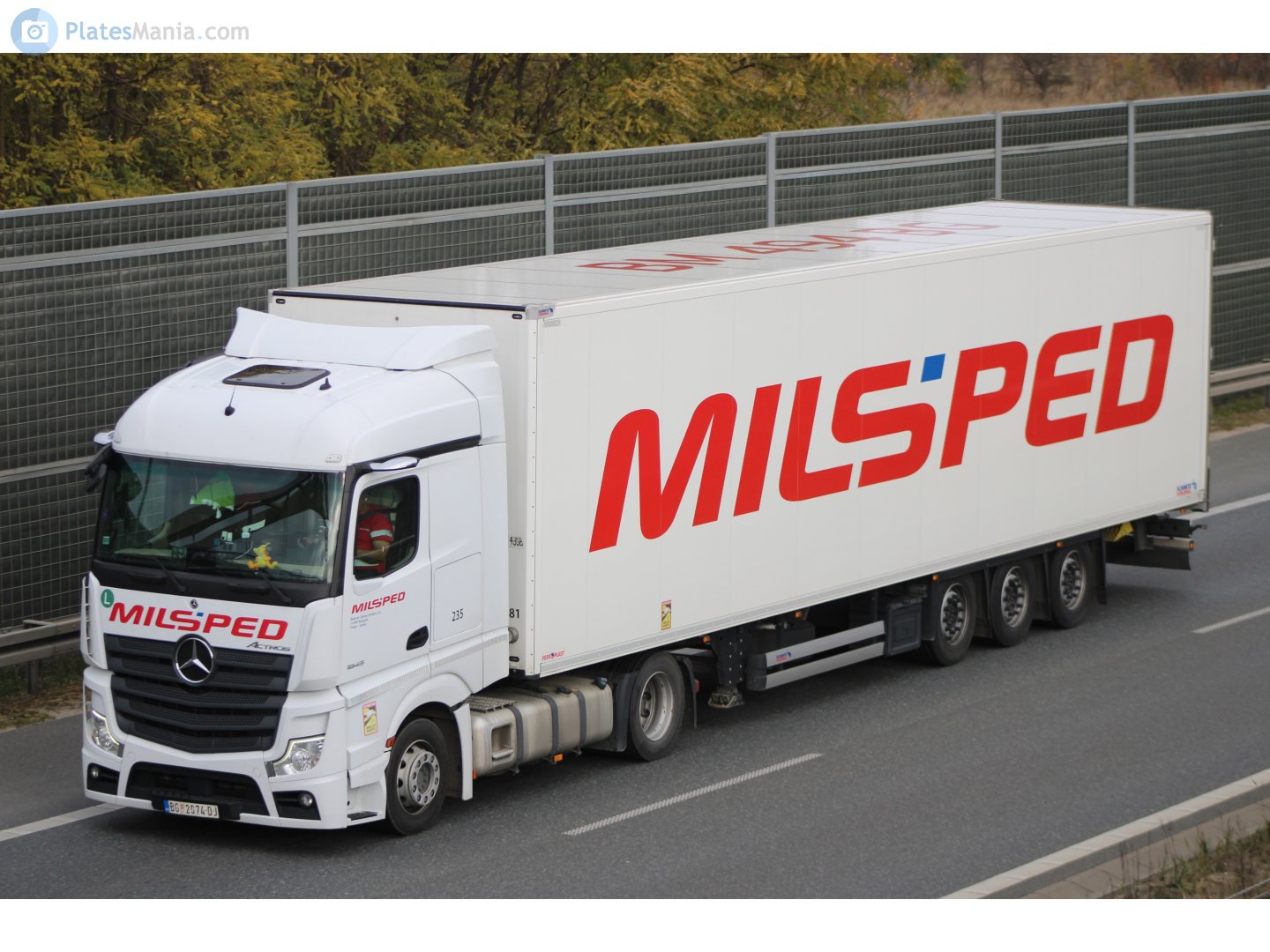 BG 2074-DJ, Mercedes-Benz Actros 3rd gen (MP4/MP5), 2011–