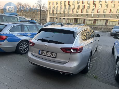 BP 17-247, Opel Insignia