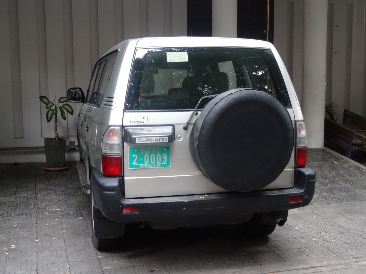 2-0009, Toyota Land Cruiser Prado 3rd gen 5-door SUV (J120), 2002–2009