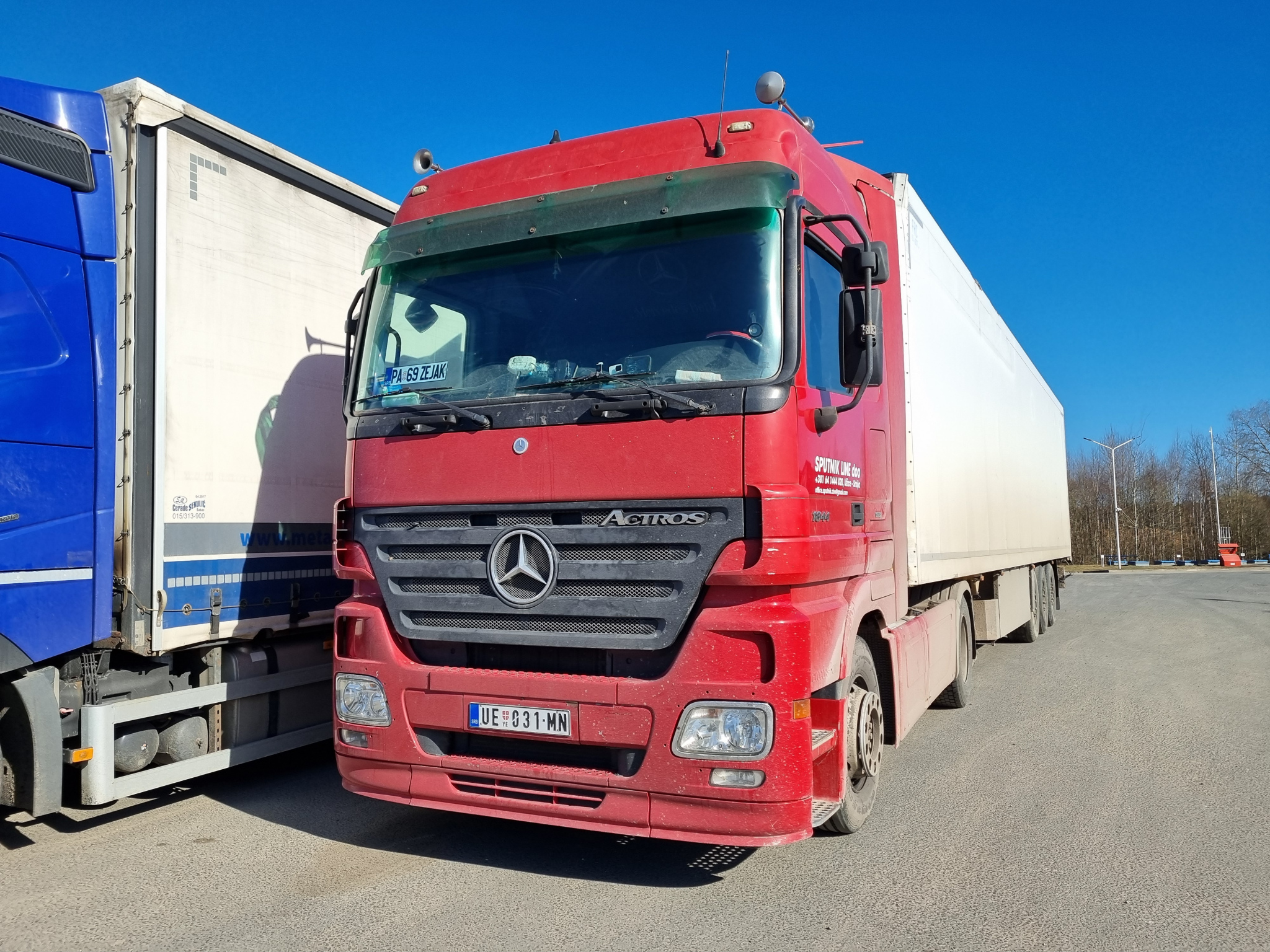 UE 031-MN, Mercedes-Benz Actros 2nd gen (MP2/MP3), 2002–2020