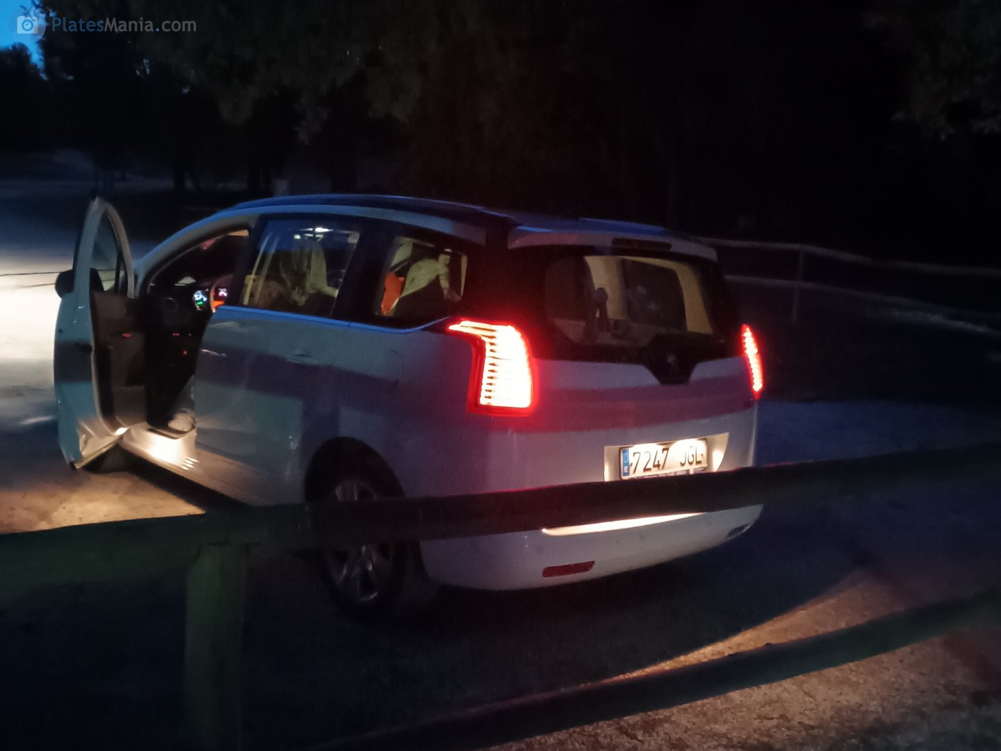 7247 JGL, Peugeot 5008 1st gen MPV (T87), facelift, 2013–2016