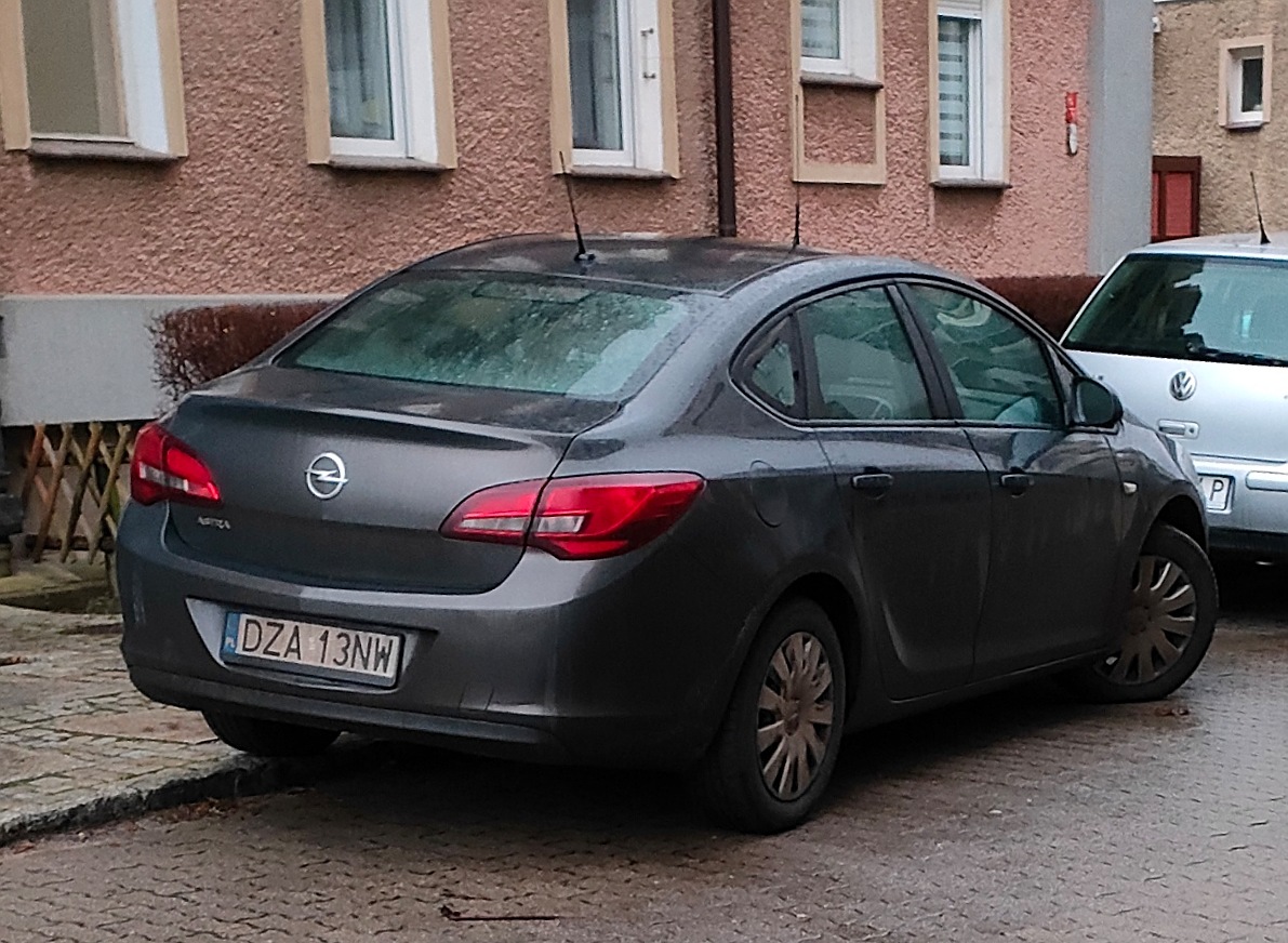DZA 13NW, Opel Astra 4th gen Sedan (J; P10), 2012–2018