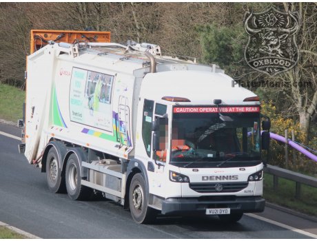 VU21 DYO, Dennis Elite