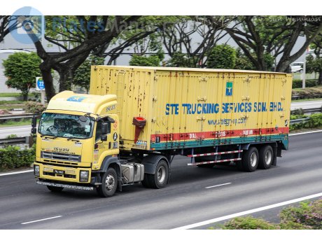 PNJ 8621, Isuzu Giga