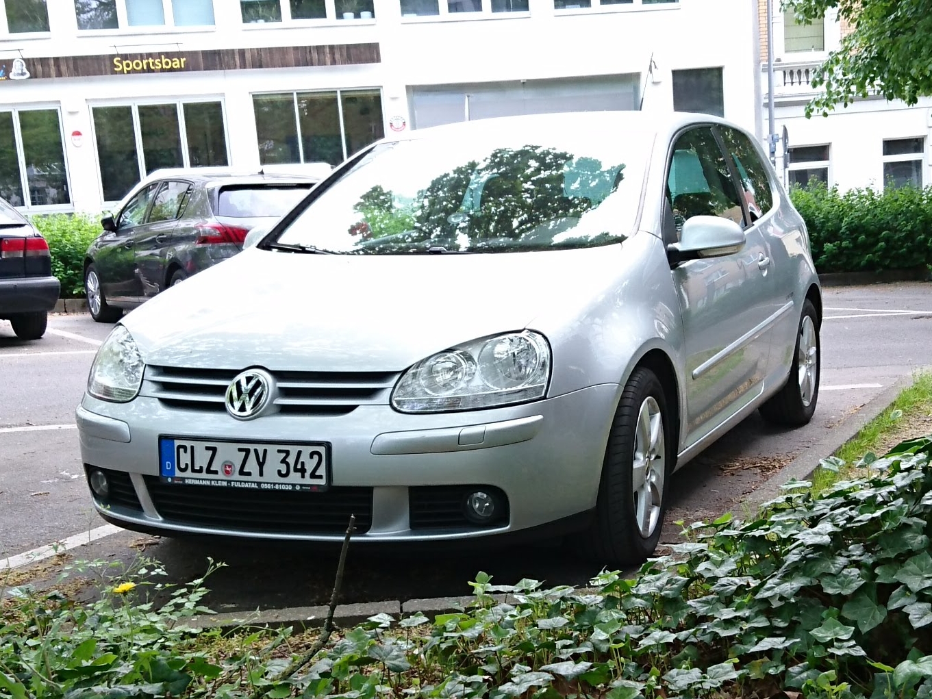 CLZ ZY 342, Volkswagen Golf 5th gen 3-door Hatch (1K1), 2003–2008