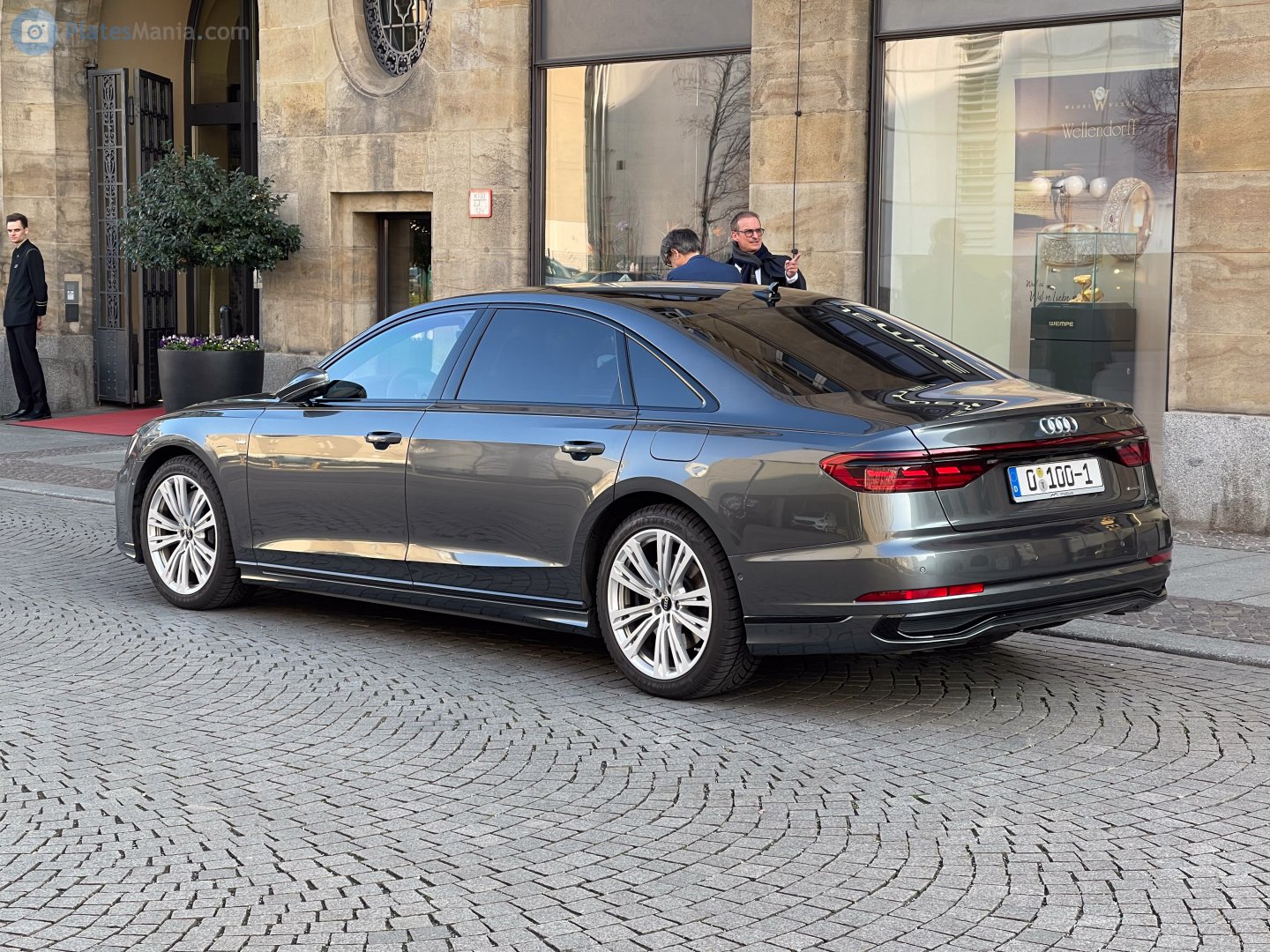 0 100-1, Audi A8 4th gen (D5/4N2/4N8), 2017–