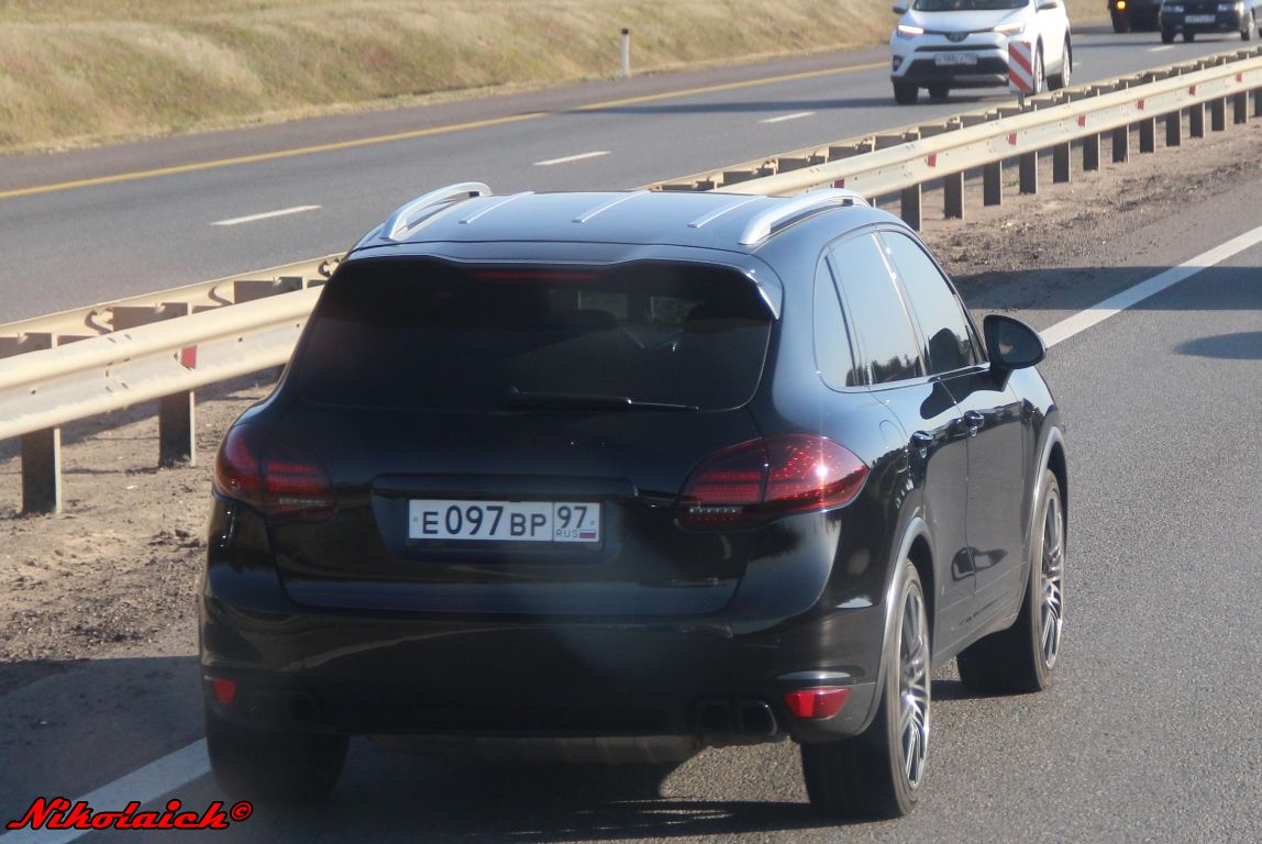 е 097 вр 97, Porsche Cayenne 2nd gen (958; 92A), 2010–2014