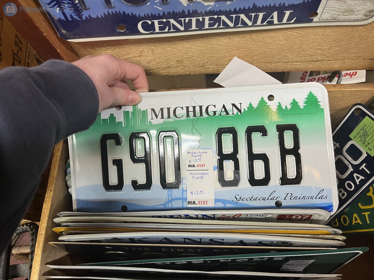 G90 86B, License plate without vehicle 