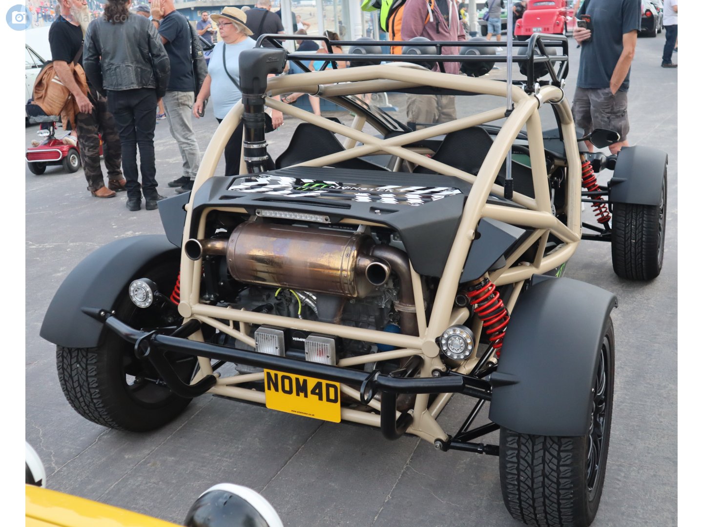 NOM4D, Ariel Nomad 