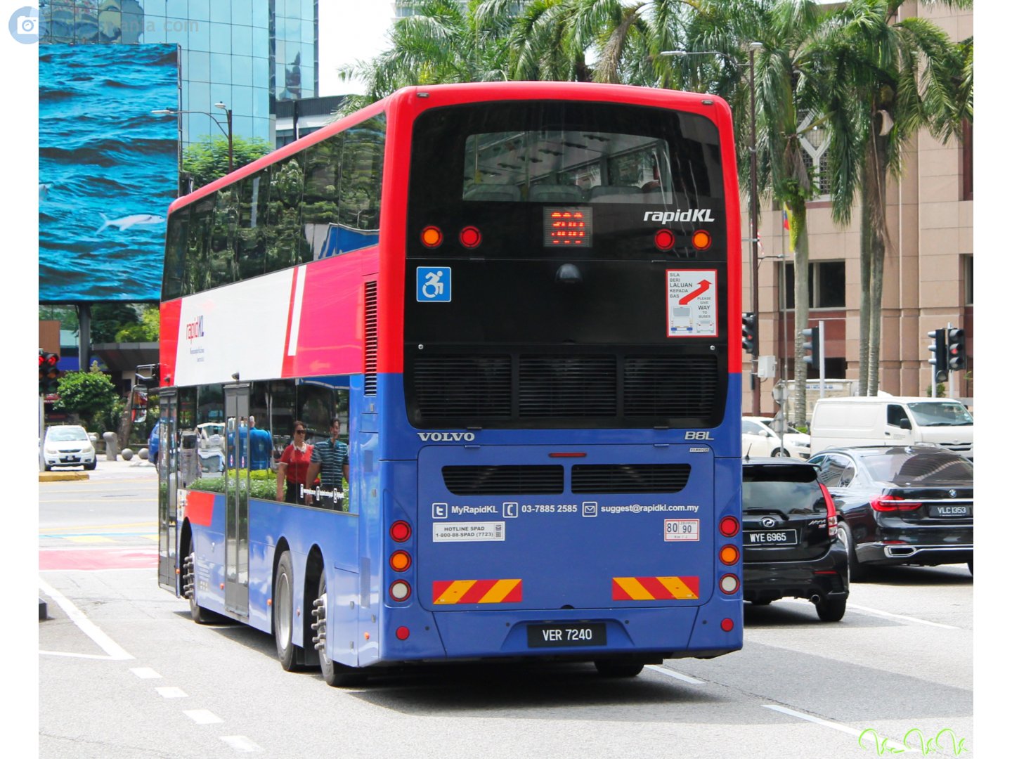 VER 7240, Volvo B8L 