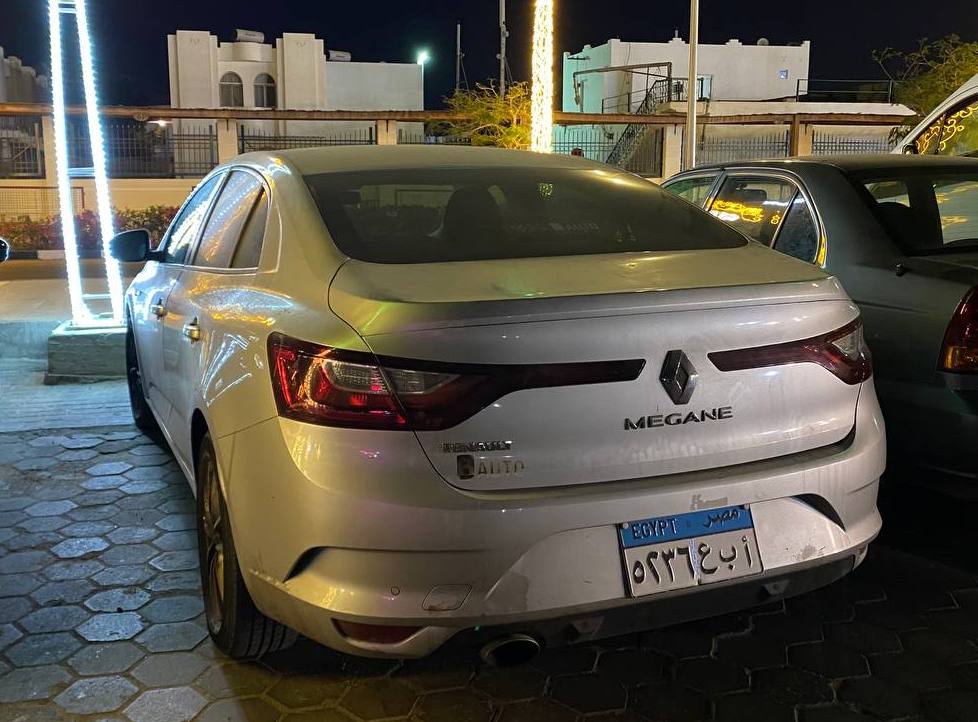 ٥٢٣٦ عبأ, Renault Mégane 4th gen GrandCoupé Sedan (LFB/LFF), 2016–