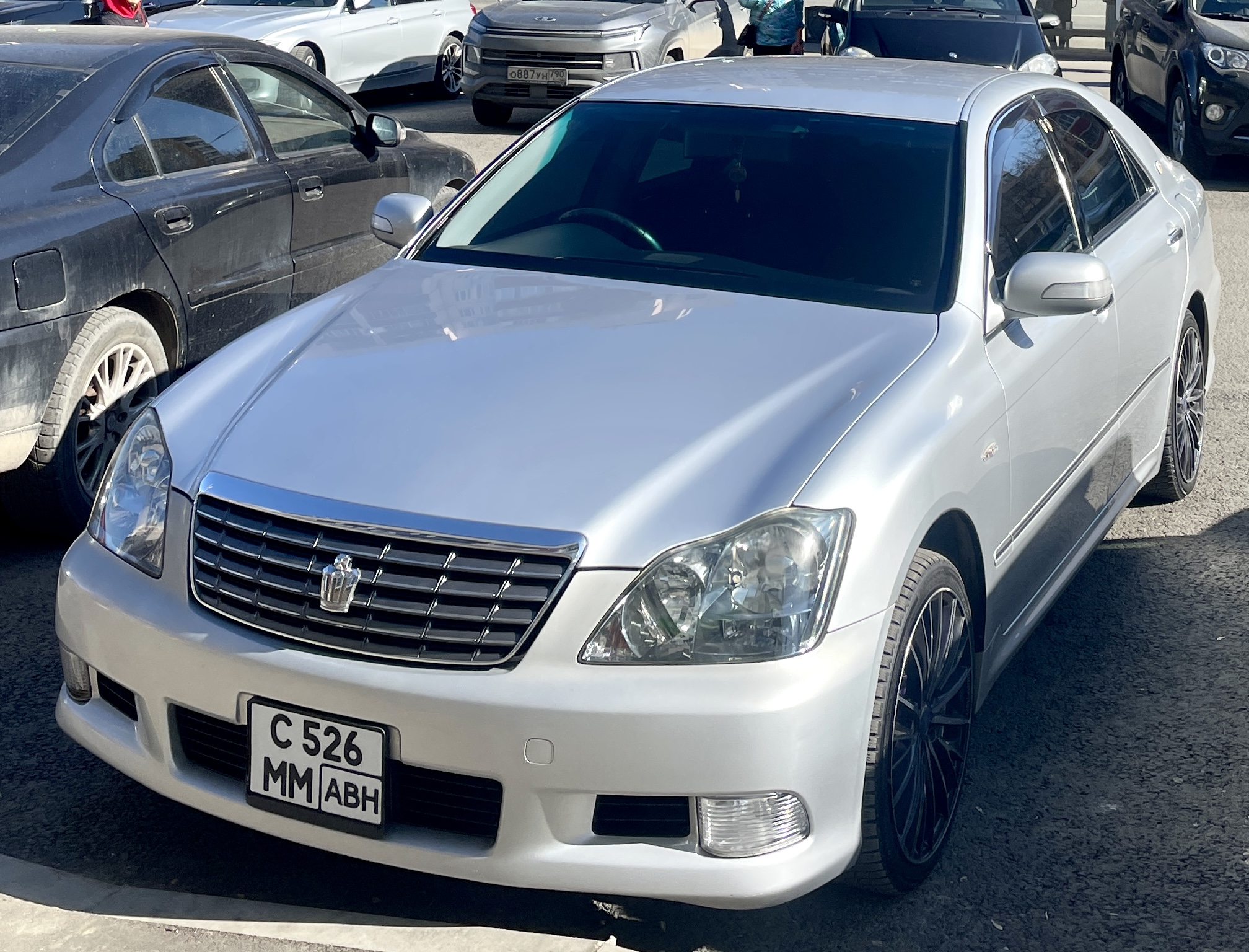 с 526 мм, Toyota Crown 12th gen (S180), 2003–2008  (­–2009 for CN-market)