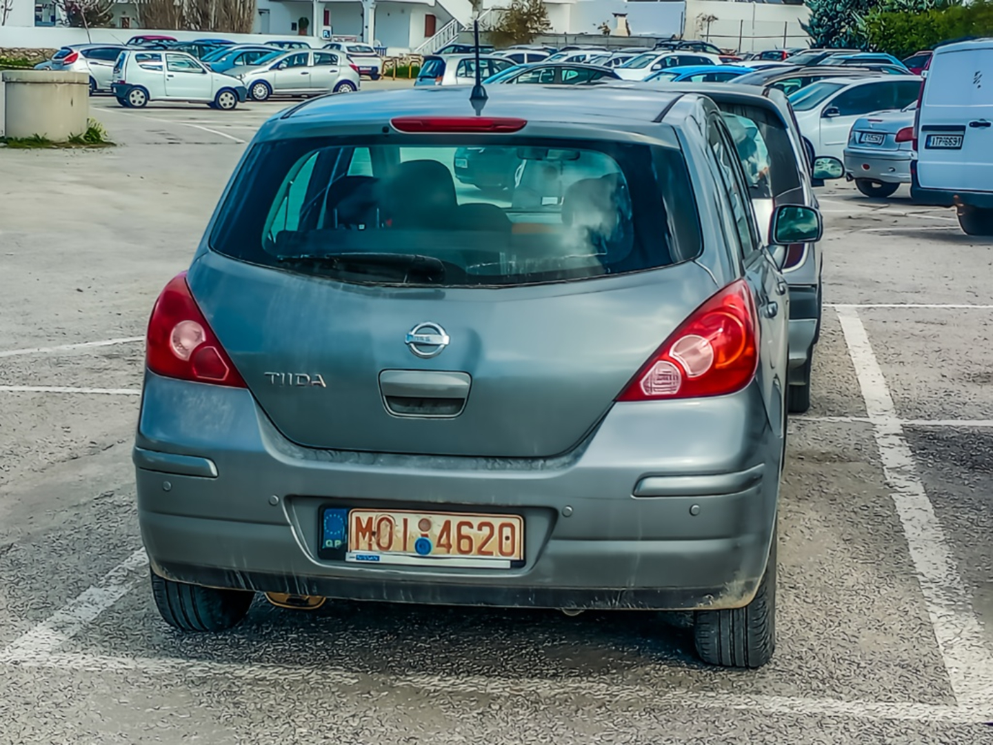 MOI-4620, Nissan Tiida 1st gen Hatch (C11), 2004–2012