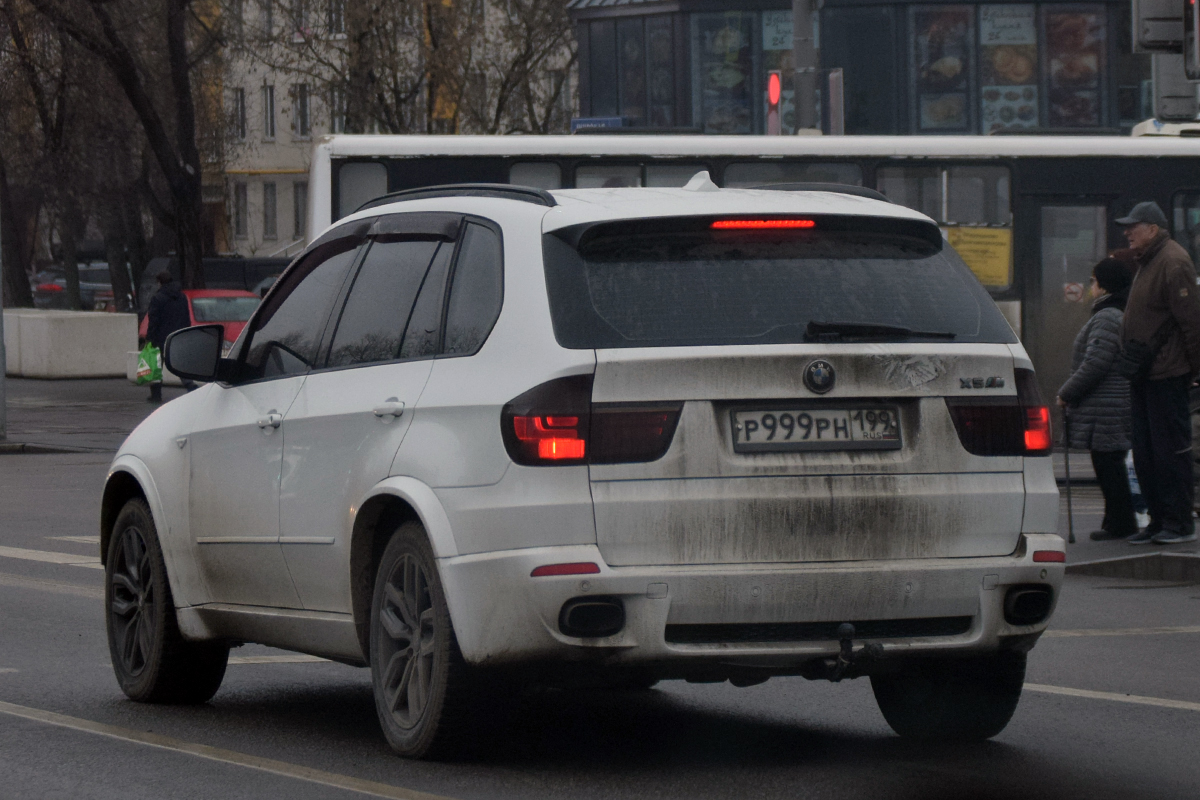 р 999 рн 199, BMW X5 2nd gen (E70), 2007–2013