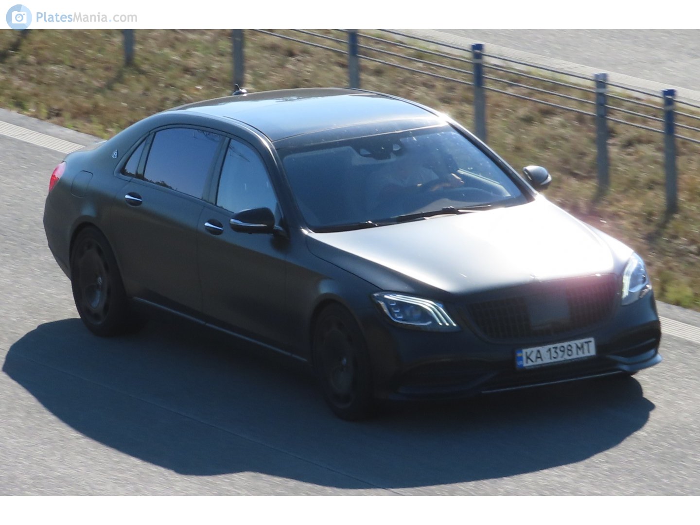 KA 1398 MT, Mercedes-Benz S-Klasse Maybach, 8th gen Sedan (X222), 2015–2020