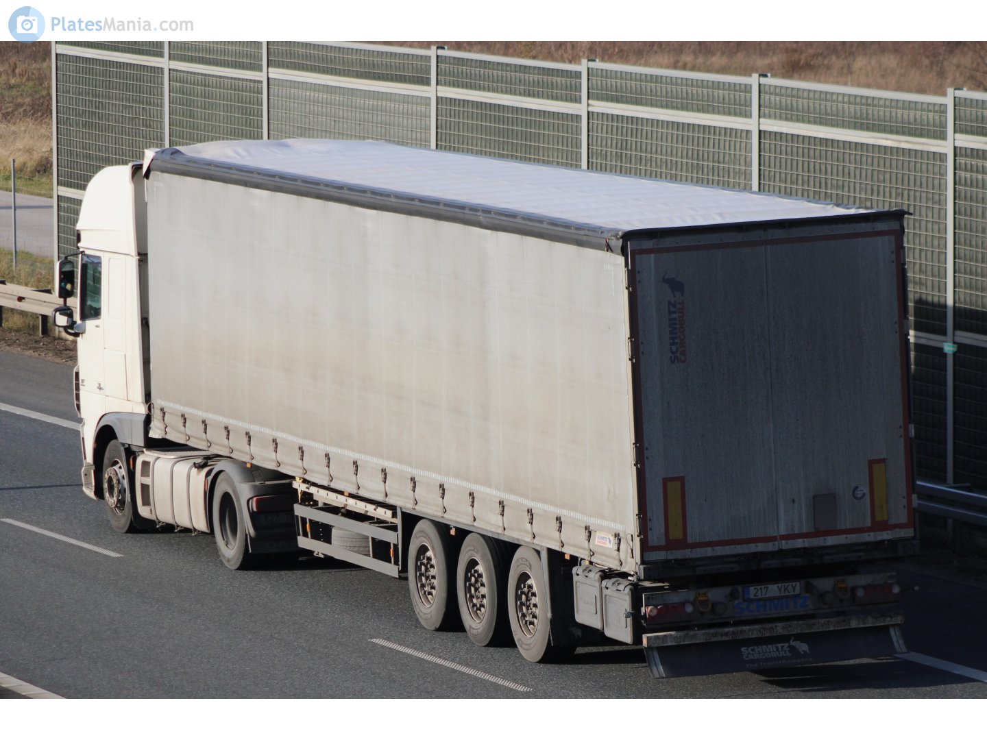 217 YKY, Schmitz SCS 