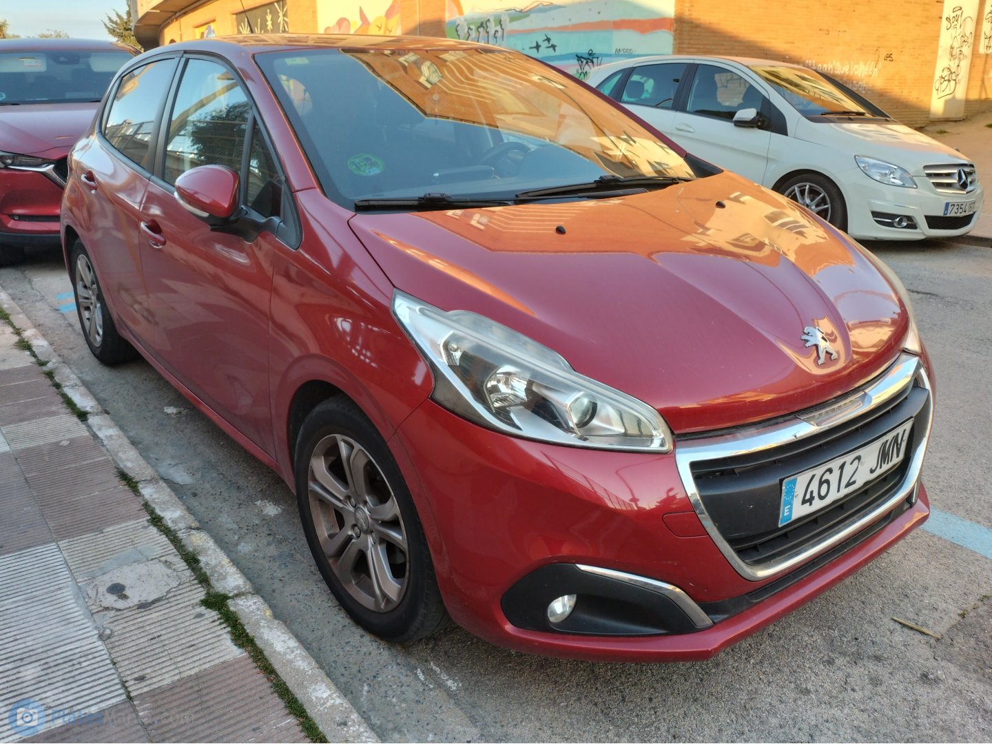 4612 JMN, Peugeot 208 1st gen 5-door Hatch (A9), facelift, 2015–2020