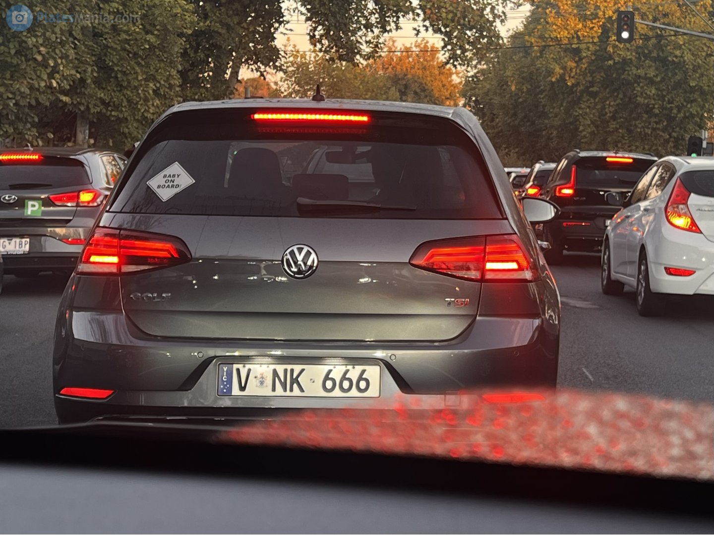 VNK-666, Volkswagen Golf 7th gen 5-door Hatch (5G), facelift, 2017–2021