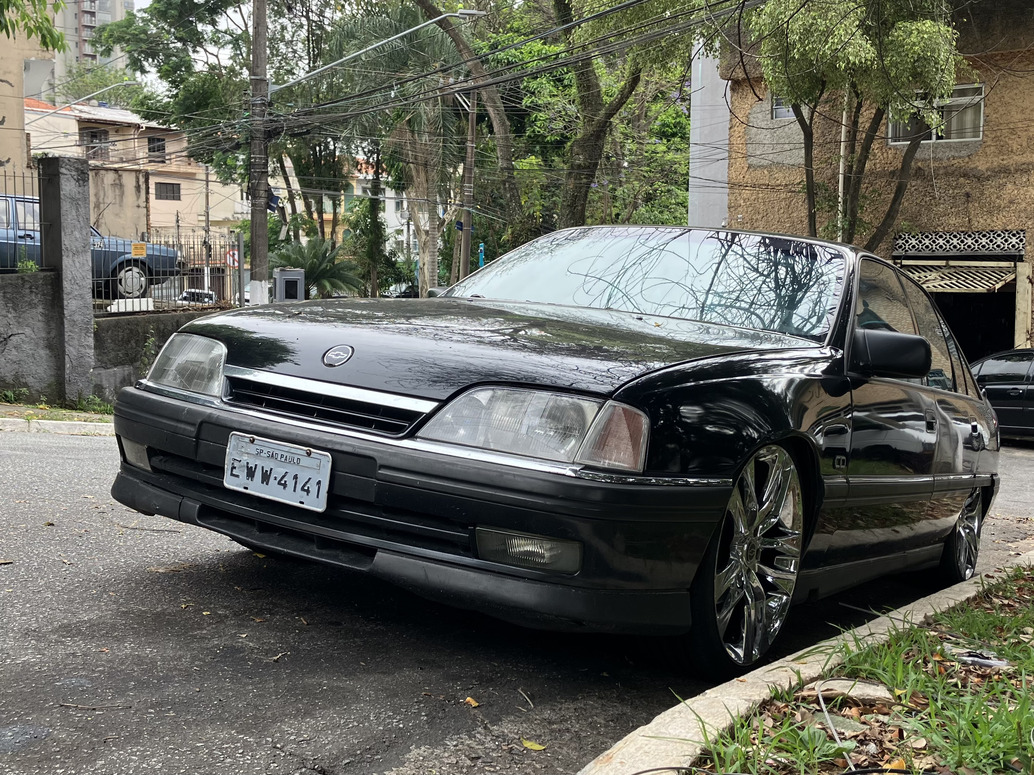 EWW-4141, Chevrolet Omega 1st gen Sedan (A; V-body), 1992–1998