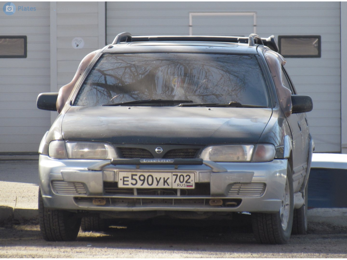 е 590 ук 702, Nissan Lucino 1st gen 5-door Hatch (N15), 1995–2000
