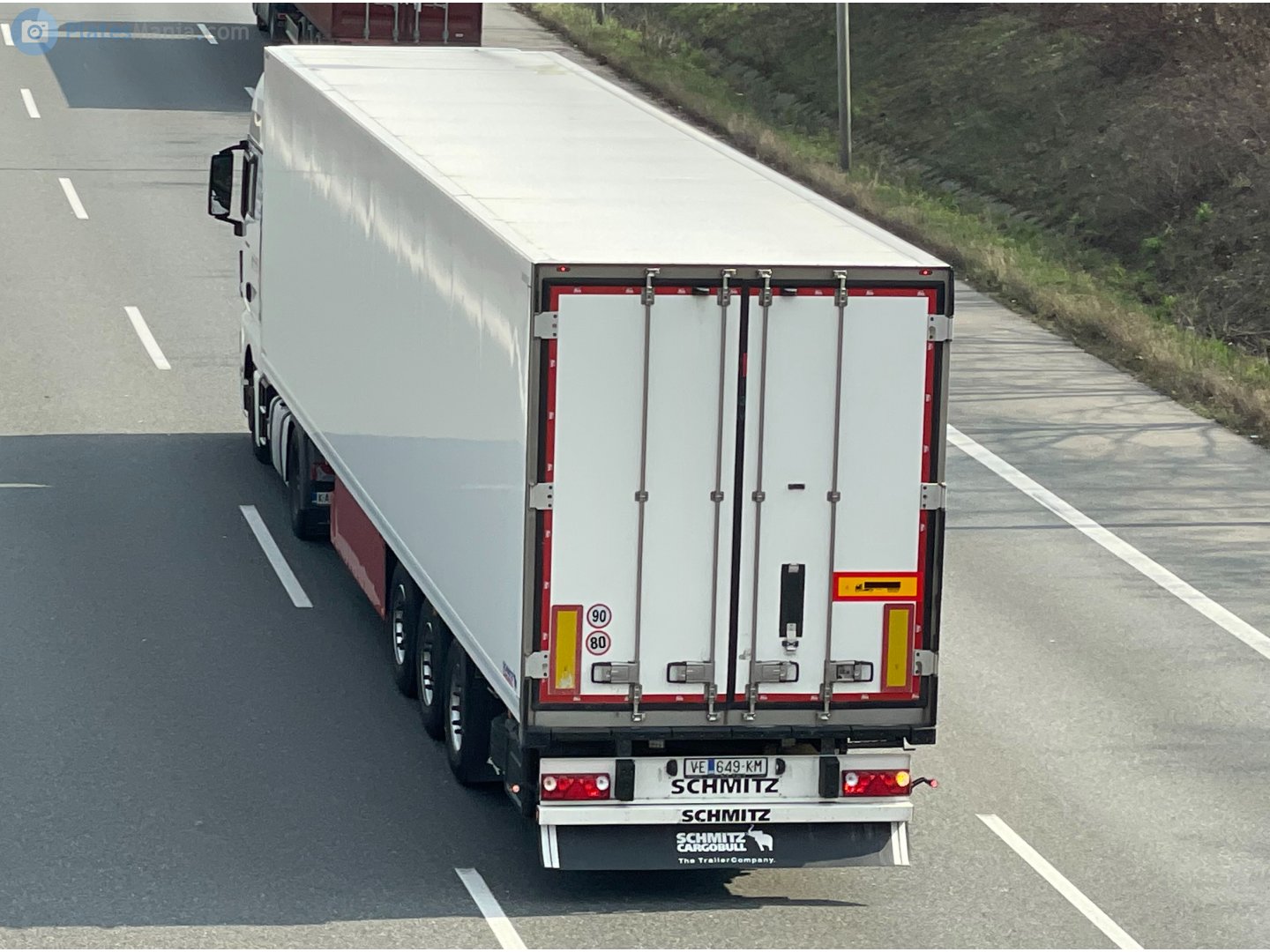 VE 649-KM, Schmitz SKO 