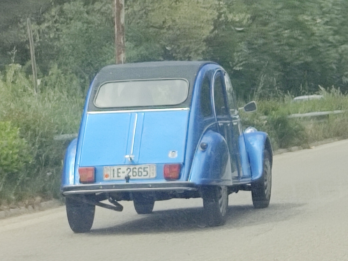 IE-2665, Citroёn 2CV 1st gen Sedan, 1949–1990