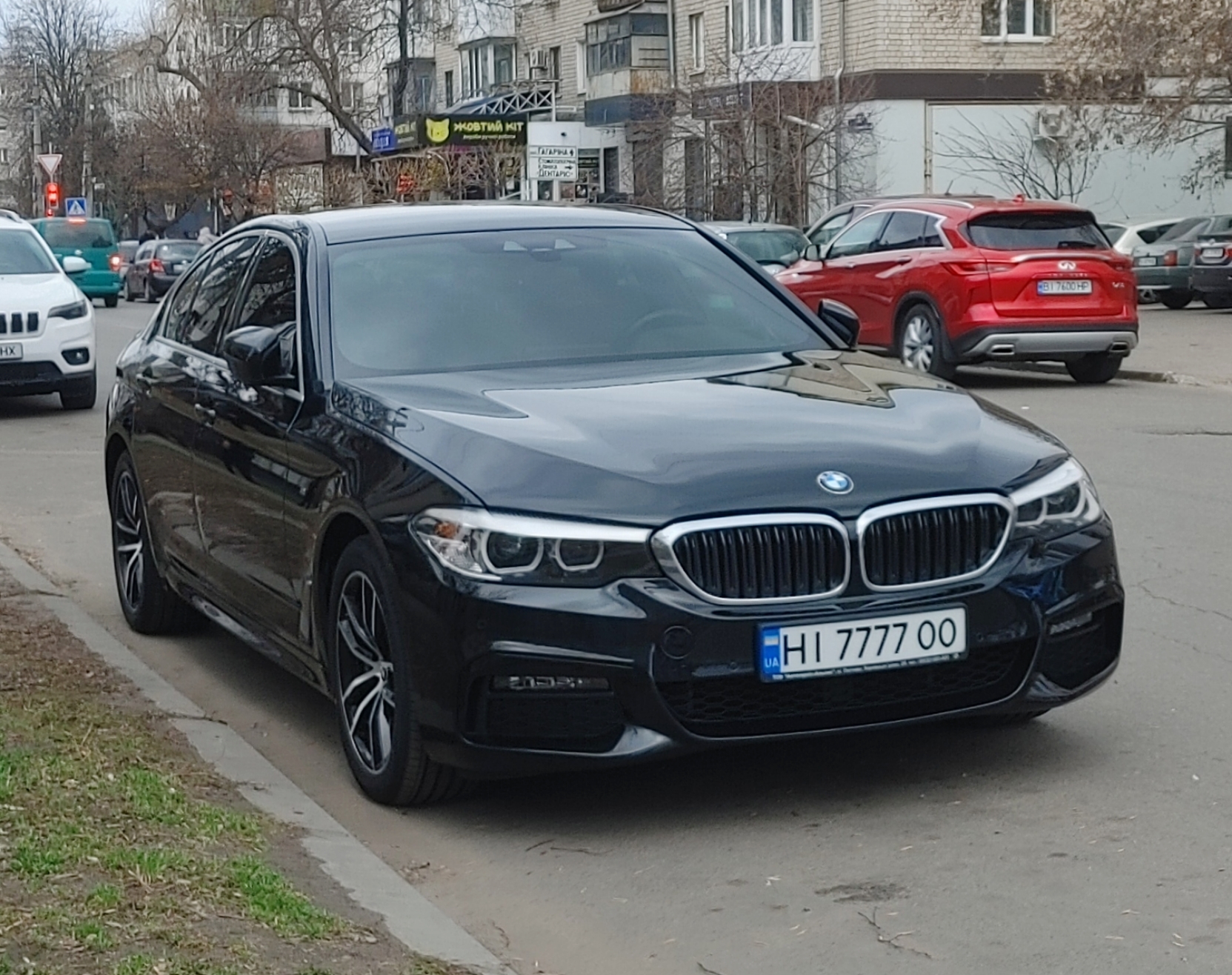 HI 7777 OO, BMW 5 Series 7th gen Sedan (G30/G38), 2017–2020