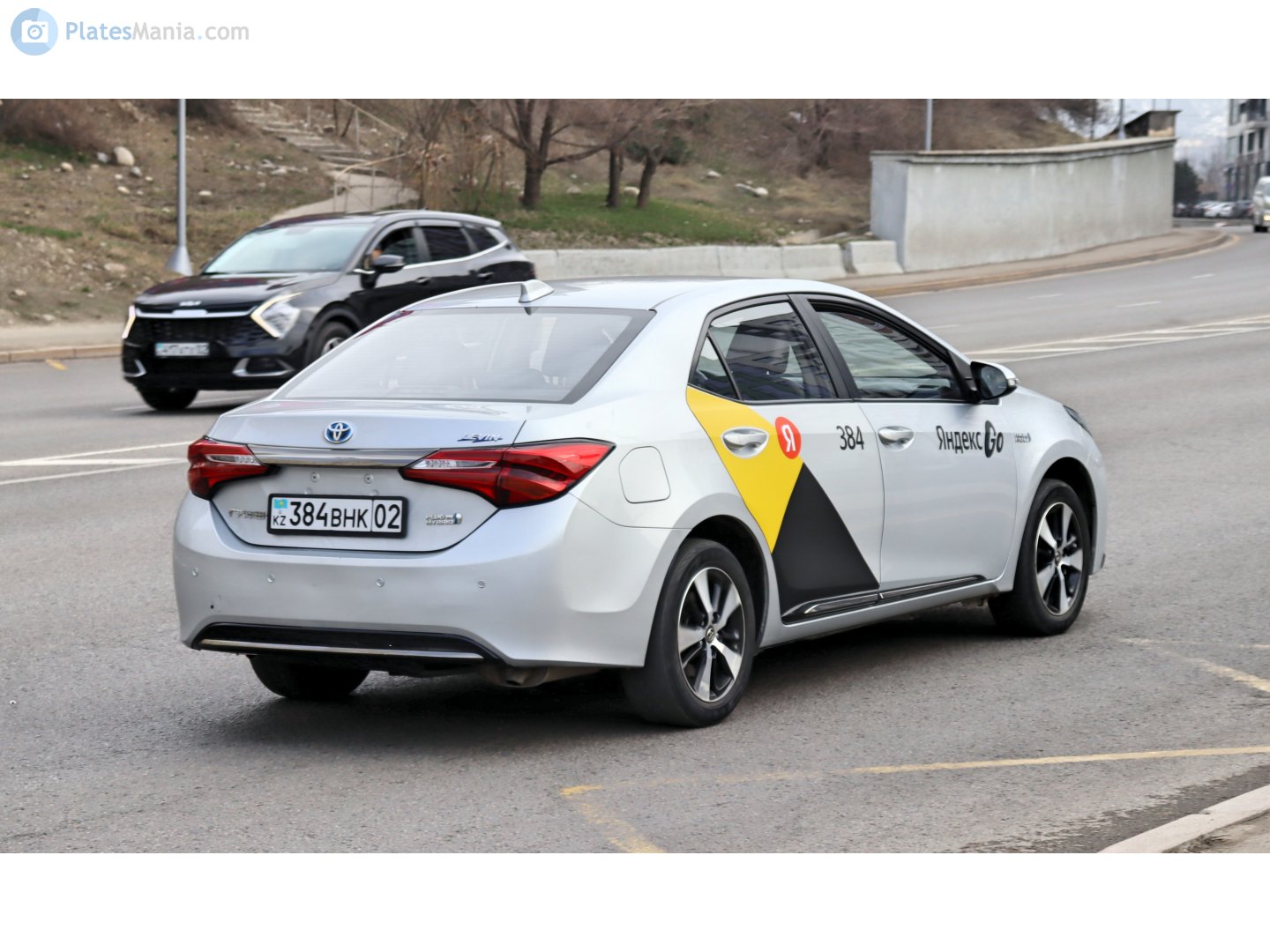 384 BHK 02, Toyota Levin 1st gen (E180; CN-market), 2014–2018