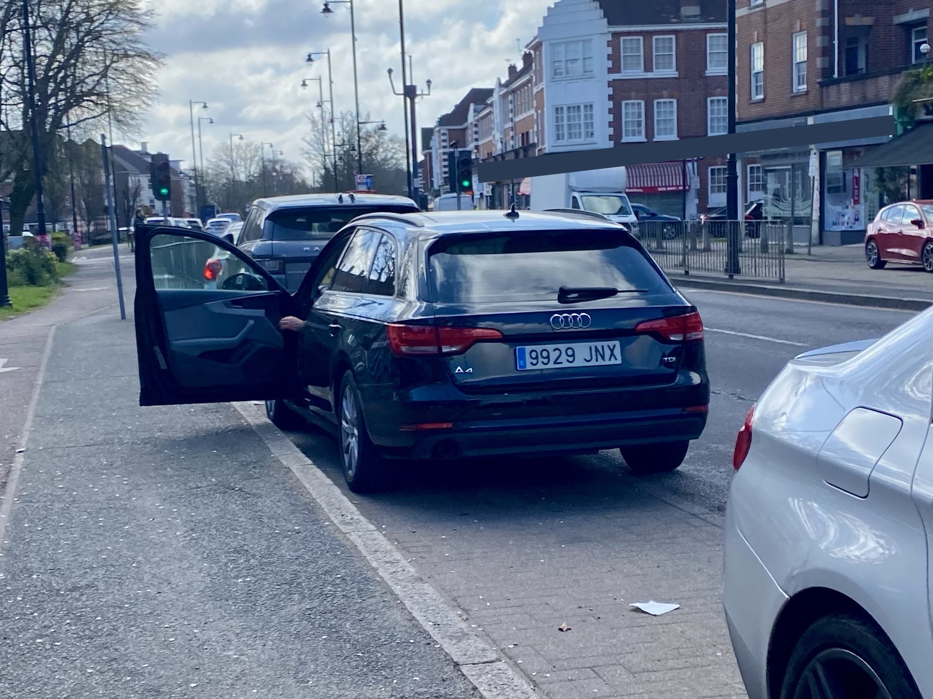 9929 JNX, Audi A4 5th gen Avant (B9/8W5/8WD), 2015–2019