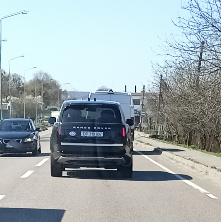 DP 310 007, Land Rover Range Rover 5th gen (L460), 2022–