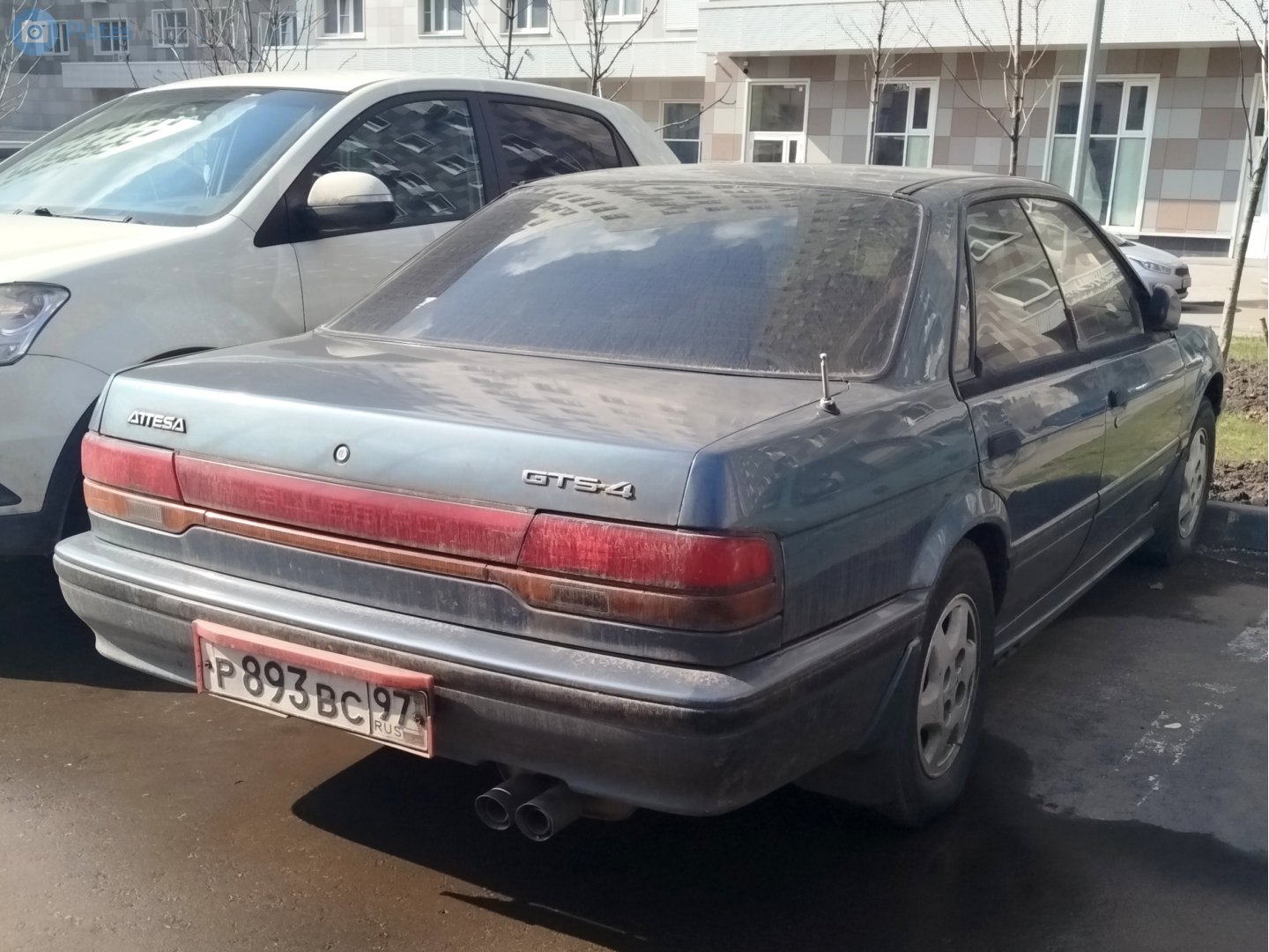 р 893 вс 97, Nissan Bluebird 8th gen Hardtop (U12), 1987–1991
