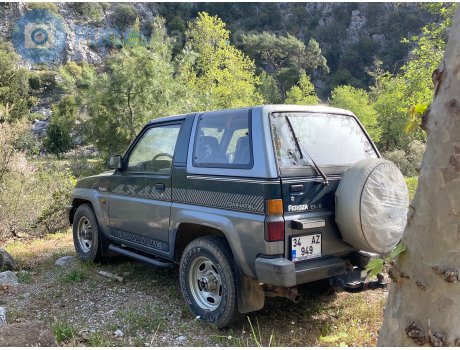 34 AZ 949, Daihatsu Feroza
