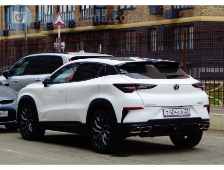 т404ск23, Changan (Chana) UNI-T