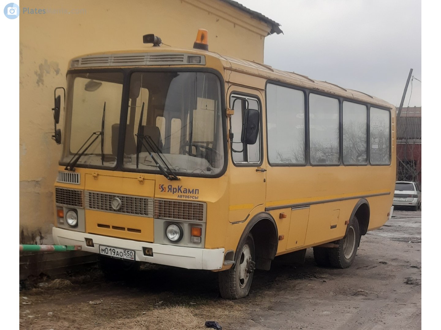 м 019 ао 550, PAZ 3206 3206-70 (School), 2001–2016