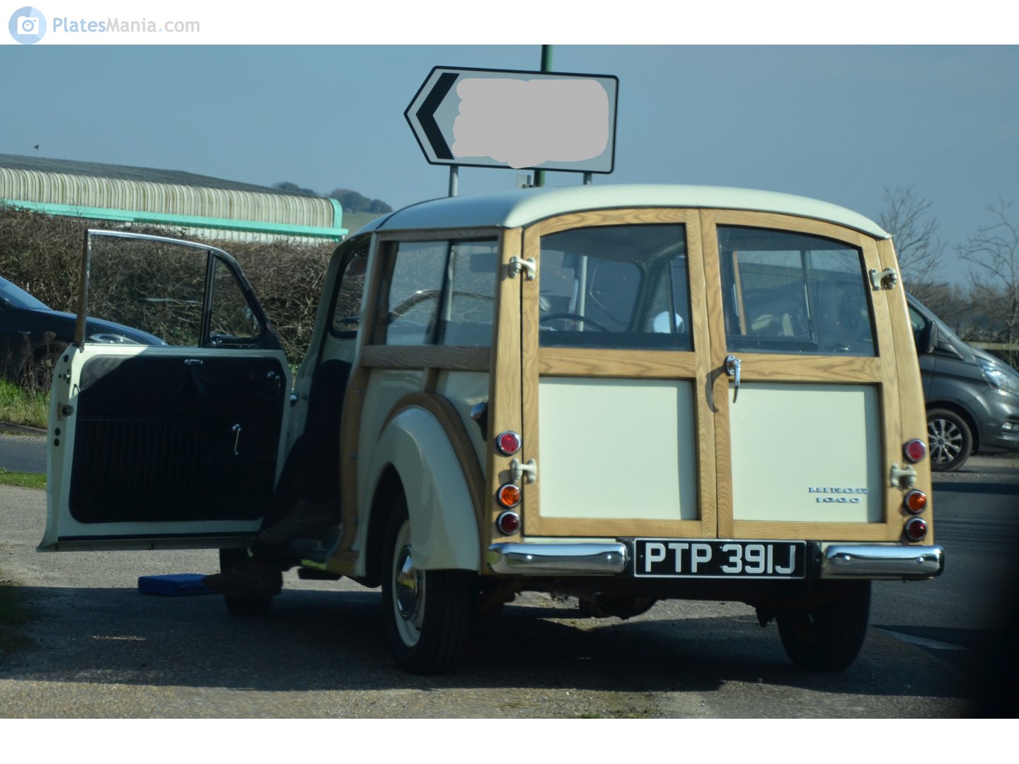PTP391J, Morris Minor Van and pick-up, 1953–1973