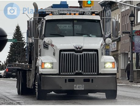 BD-40718, Western Star 4700