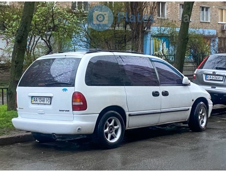 AA 1348 IO, Chrysler Ram Van