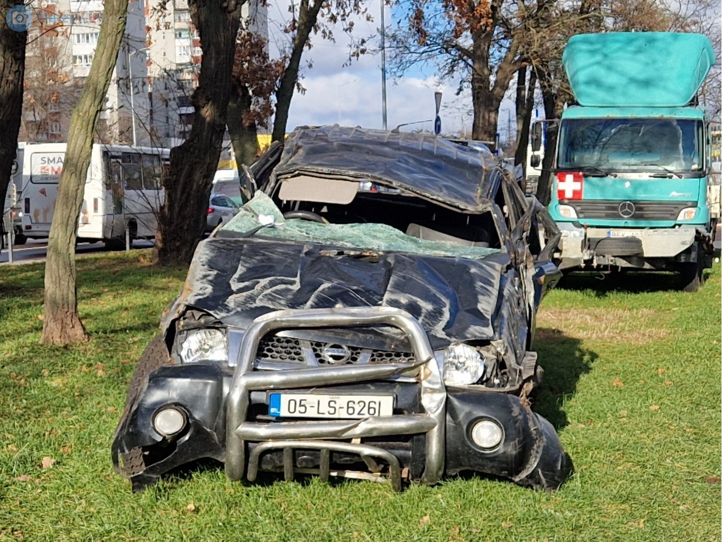 05-LS-6261, Nissan Navara 