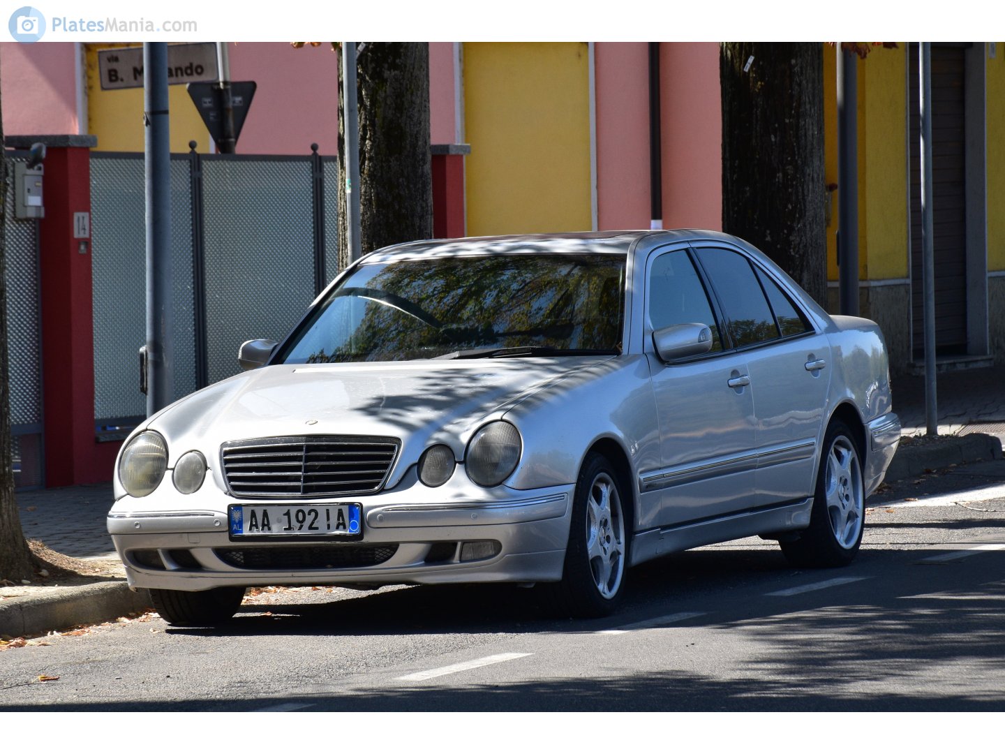 AA 192 IA, Mercedes-Benz E-Klasse 2nd gen Sedan (W210), 1995­–2002