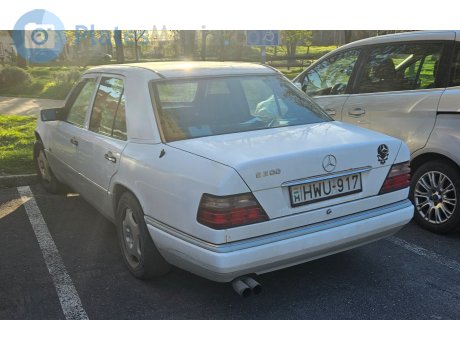 HWU-917, Mercedes-Benz E-Klasse