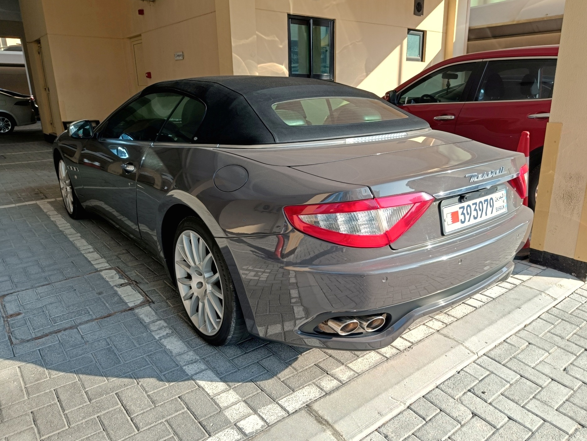 393979, Maserati GranCabrio 1st gen (M145), 2009–2019