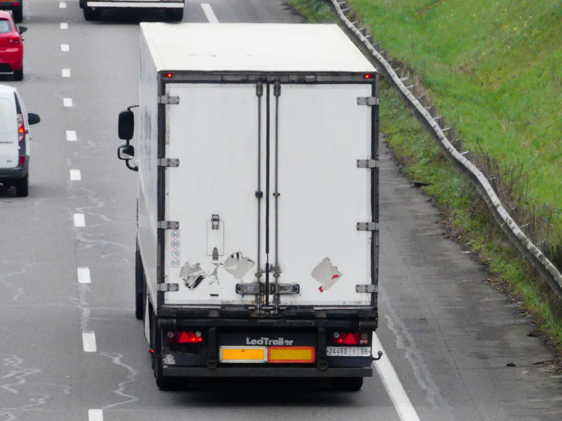 24460|أ|68, LeciTrailer 