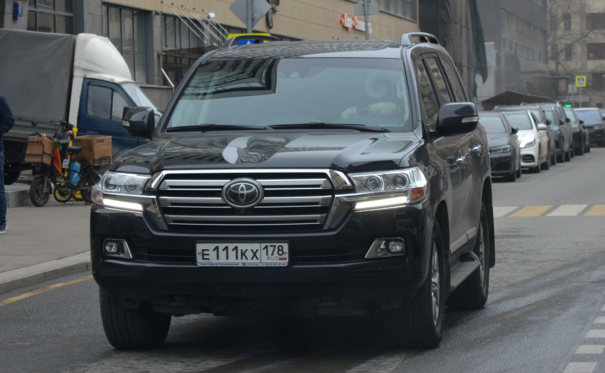 е 111 кх 178, Toyota Land Cruiser 200 (J200), 2nd facelift, 2015–2021