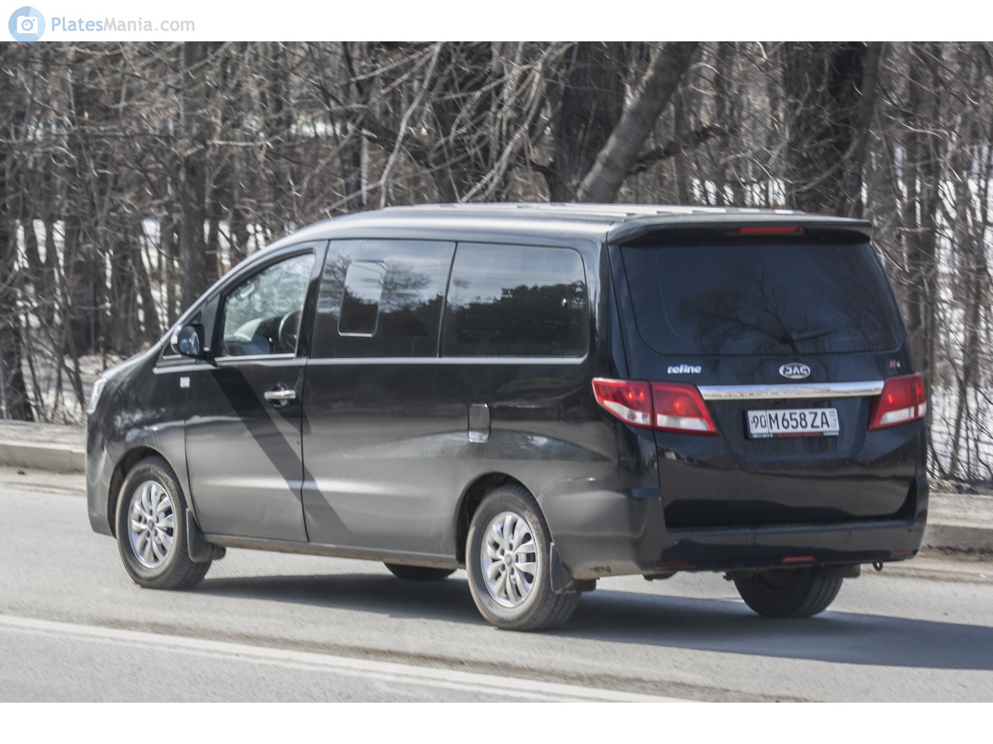 90 M 658 ZA, JAC Refine M4 