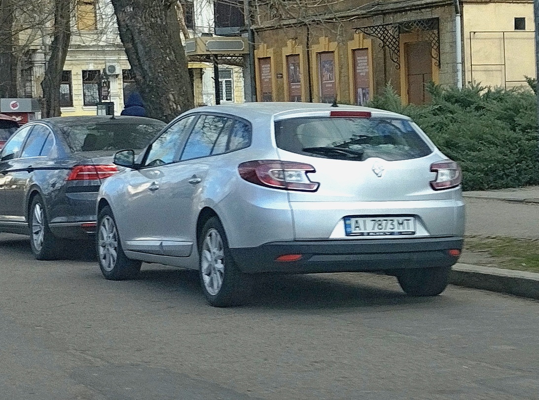 AI 7873 MT, Renault Mégane 3rd gen Estate (K95), 2009–2016