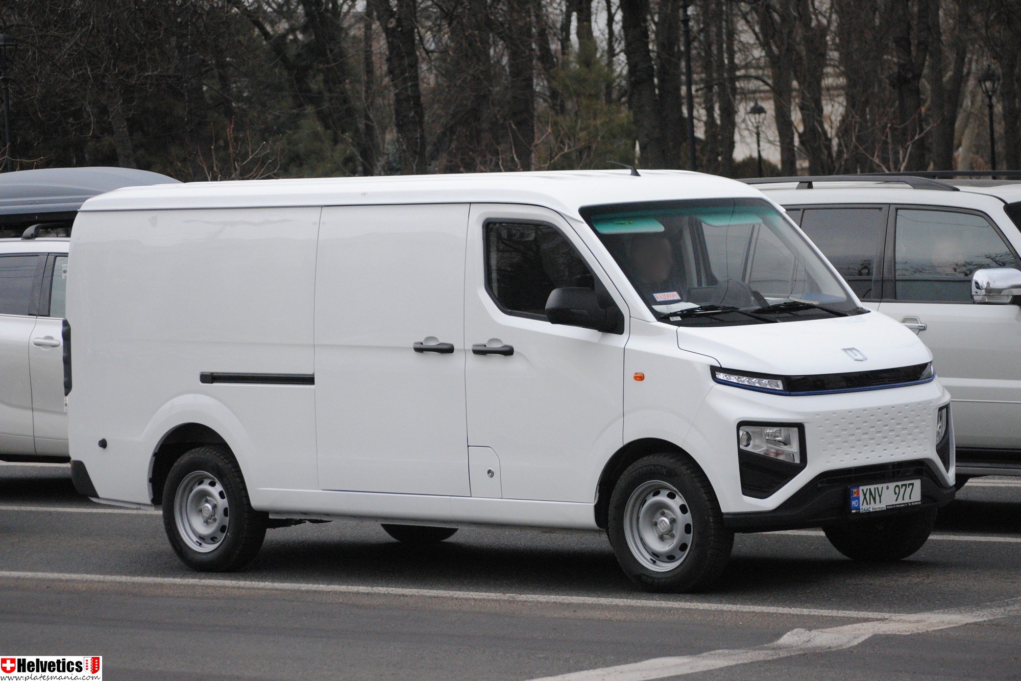 XNY 977, Farizon (Yuancheng) Xingxiang V 