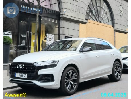 CB 8888 CP, Audi Q8
