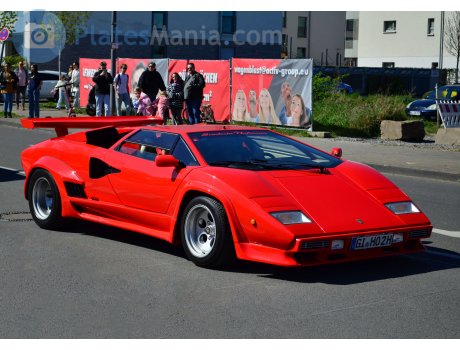 GI HO 2H, Lamborghini Countach