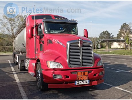 CZ-479-DA, Kenworth T660