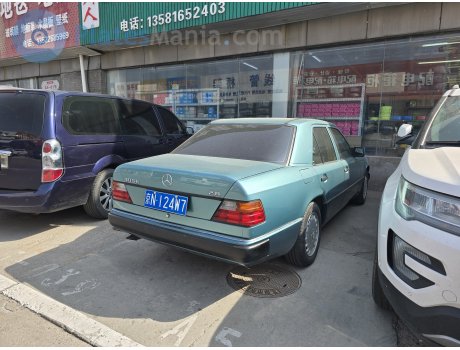 京N·124W7, Mercedes-Benz E-Klasse